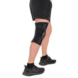 Brace de rodilla con articulación libre